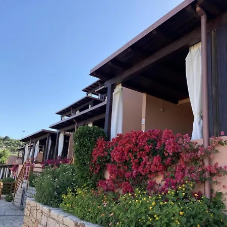 Elegant Sardinia For 4 * Cannigione
